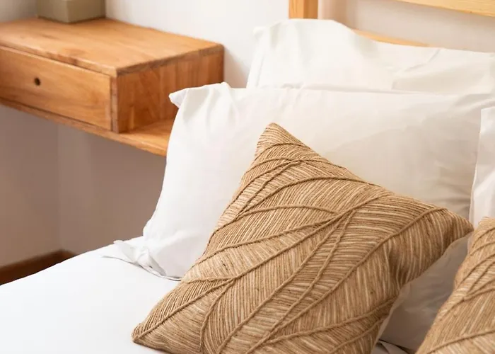 2-bed With Cozy Private Terrace At Intendente شقة