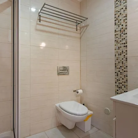 דירה 2-bed With Cozy Private Terrace At Intendente *