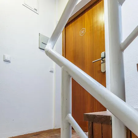 2-bed With Cozy Private Terrace At Intendente Appartement Lisboa