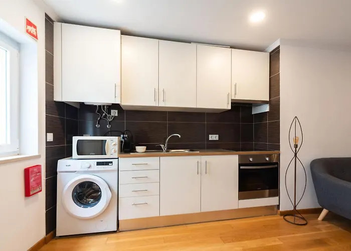 Apartamento 2-bed With Cozy Private Terrace At Intendente Lisboa