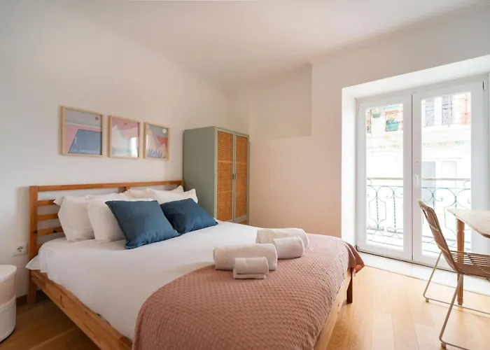 2-bed With Cozy Private Terrace At Intendente