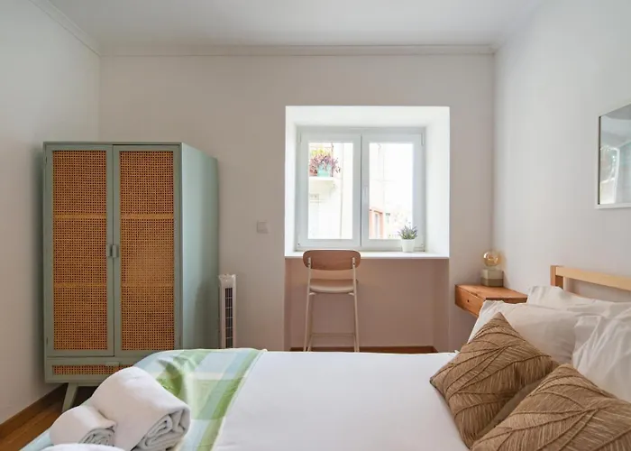 2-bed With Cozy Private Terrace At Intendente * 리스본