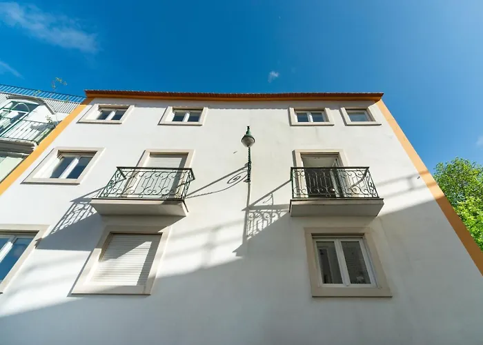 2-bed With Cozy Private Terrace At Intendente Apartamento Lisboa