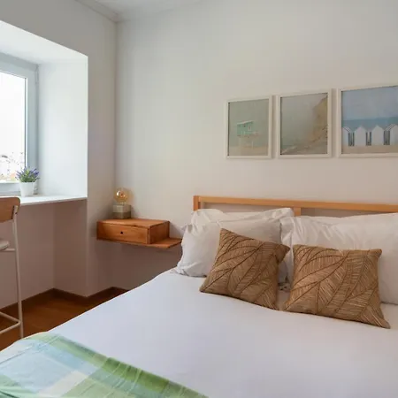 公寓 2-bed With Cozy Private Terrace At Intendente Lisboa