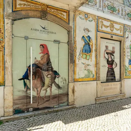 2-bed With Cozy Private Terrace At Intendente Апартаменты